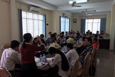 Hàng chục cư dân
