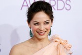 Kristin Kreuk tuyển mộ phụ nữ cho “giáo phái nô lệ tình dục”?