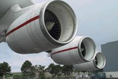 Máy bay chở 180 hành khách đi Đà Lạt phải hạ cánh ở Cam Ranh vì thời tiết xấu