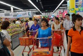 Mặt bằng bán lẻ: Giá thuê chót vót
