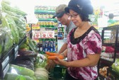Cư dân chung cư Carina vui mừng đón Co.op Food hoạt động trở lại