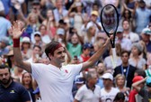Clip: Federer, Sharapova đánh bại đàn em, vào vòng 4 US Open