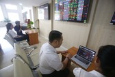 Chứng khoán chinh phục lại mốc 1.000 điểm