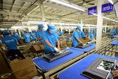Mù mờ tiêu chí hàng Việt: Cần siết lại giải thưởng, danh hiệu
