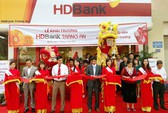 Một nữ chuyên viên ở Ngân hàng Nhà nước bị buộc thôi việc