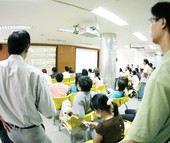 Tin tốt “ào ào” ra thị trường