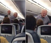 Cựu tổng thống Mỹ hành xử bất ngờ trên máy bay