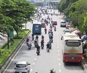 Khó hiểu với việc "xe dù, bến cóc" thành... bất trị!