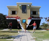 Đến Sa Đéc tham quan “ngôi nhà úp ngược” độc đáo