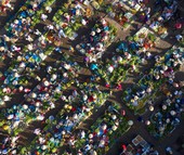 Chợ "chồm hổm" chỉ bán thứ của nhà trồng được