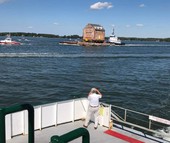 Chuyển nguyên toà biệt thự cổ hơn 200 năm tuổi... qua sông