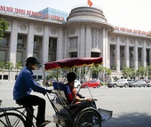 Ngân hàng Nhà nước bật tín hiệu “phòng ngự từ xa”