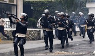 Biểu tình ở Venezuela: Cảnh sát bị bắn chết