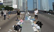 Người biểu tình Hồng Kông dọn dẹp đường phố mỗi đêm