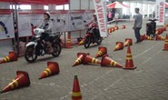 Công nhân hưởng ứng văn hóa giao thông