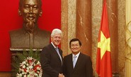 Bill Clinton chỉ trích Trung Quốc về biển Đông
