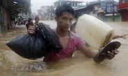 Manila tê liệt vì bão lũ