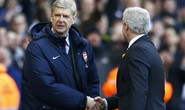 Thua sốc Stoke City, HLV Wenger đổ lỗi trọng tài