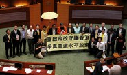 Hồng Kông phản đối “dân chủ giả tạo”