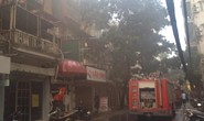 Hà Nội: Cháy lớn nhà tập thể trên phố tây Trần Quốc Toản