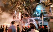 Hà Nội: Cháy nhà 4 tầng vắng chủ trên phố Hàng Mã