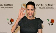 Angelina Jolie tiếp tục chống nạn hiếp dâm ở vùng chiến