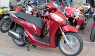 Đập hộp Honda SH 2015 hơn 300 triệu đồng đầu tiên về Việt Nam