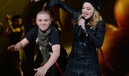 Madonna ra tòa bắt con về nhà nghỉ lễ