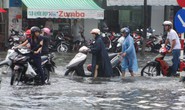 Cần Thơ mưa lớn, đường biến thành sông