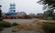 Cỏ dại mọc đầy trong dự án chung cư của bà Châu Thị Thu Nga
