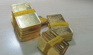 Giá vàng lùi xa ngưỡng 33 triệu đồng/lượng, USD lao dốc