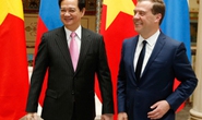 Thủ tướng Nga Medvedev đến Hà Nội