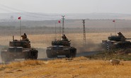 Xe tăng Thổ Nhĩ Kỳ đến biên giới, Iraq cảnh báo xem như kẻ thù