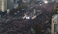 Hàn Quốc: Biểu tình rầm rộ đòi tổng thống từ chức