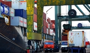 Logistics yếu kém, xuất nhập khẩu thua thiệt