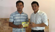 Giảng viên trả lại tiền, vàng cho người đánh rơi