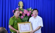 Bí thư Đinh La Thăng khen Công an quận 8 trấn áp tội phạm