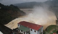 Xả lũ “đúng quy trình”, dân chới với
