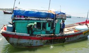 Tông chìm tàu cá, ngăn ngư dân cứu nạn