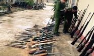 Thu 53 súng tự chế và hàng ngàn viên đạn