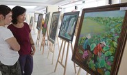 Triển lãm tranh gây quỹ giúp công nhân khó khăn