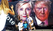 Bà Clinton và ông Donald Trump đối mặt