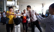 Công Vinh và tuyển Việt Nam được chào đón nồng nhiệt