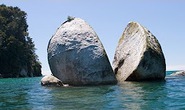 6 hòn đá kỳ lạ và độc đáo nhất thế giới