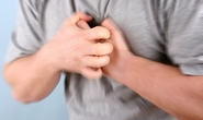 Đau thắt ngực có nên tập thể dục thể thao?