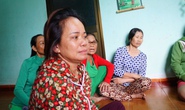 Hồi hộp chờ 34 ngư dân bị đâm chìm tàu vào bờ