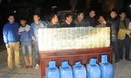 Khoét đáy can để giấu 300 bánh heroin tuồn vào Việt Nam