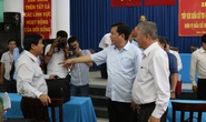 Bí thư Đinh La Thăng nhận lỗi với người dân Hóc Môn