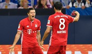 Lewandowski tỏa sáng, Bayern độc chiếm Bundesliga