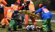 Kinh hoàng tai nạn đua mô tô ở Úc